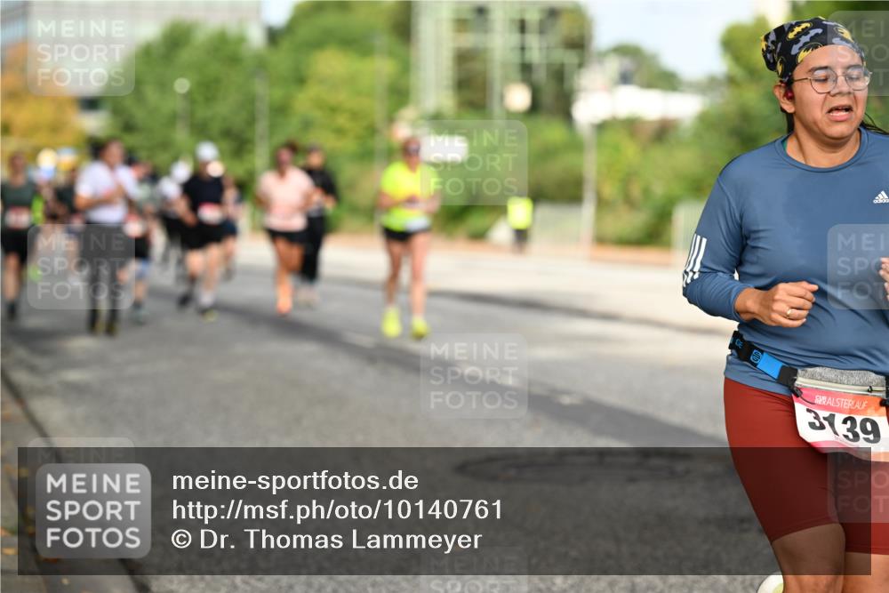 06.09.2026 - CURREX Alsterlauf Dr. Thomas Lammeyer http://msf.ph/oto/10140761 06.09.2026 10:08:56 Laufen 3139 meine-sportfotos.de
