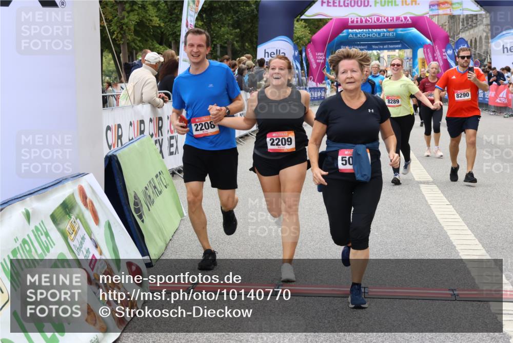 06.09.2026 - CURREX Alsterlauf Strokosch-Dieckow http://msf.ph/oto/10140770 06.09.2026 10:18:13 Ziel 1297, 2026, 2208, 2209, 2262, 3083, 3917, 4134, 4232, 4479, 4906, 5050, 6339, 8290 meine-sportfotos.de