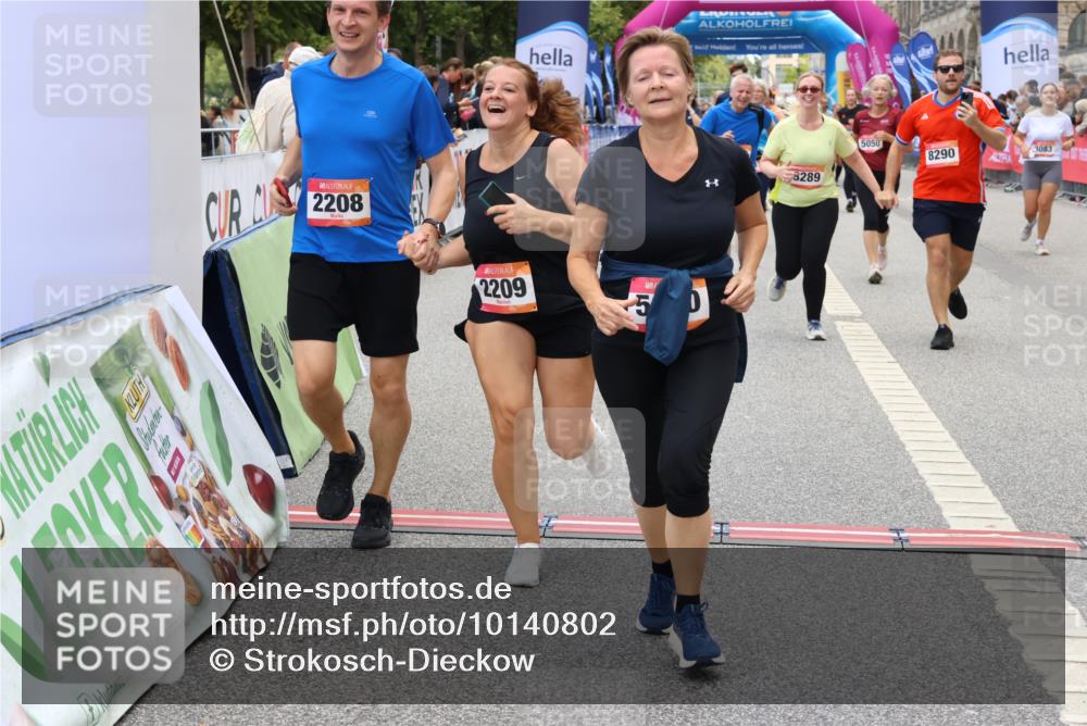06.09.2026 - CURREX Alsterlauf Strokosch-Dieckow http://msf.ph/oto/10140802 06.09.2026 10:18:13 Ziel 1297, 2026, 2208, 2209, 2262, 3083, 3917, 4134, 4232, 4479, 4906, 5050, 6339, 8290 meine-sportfotos.de