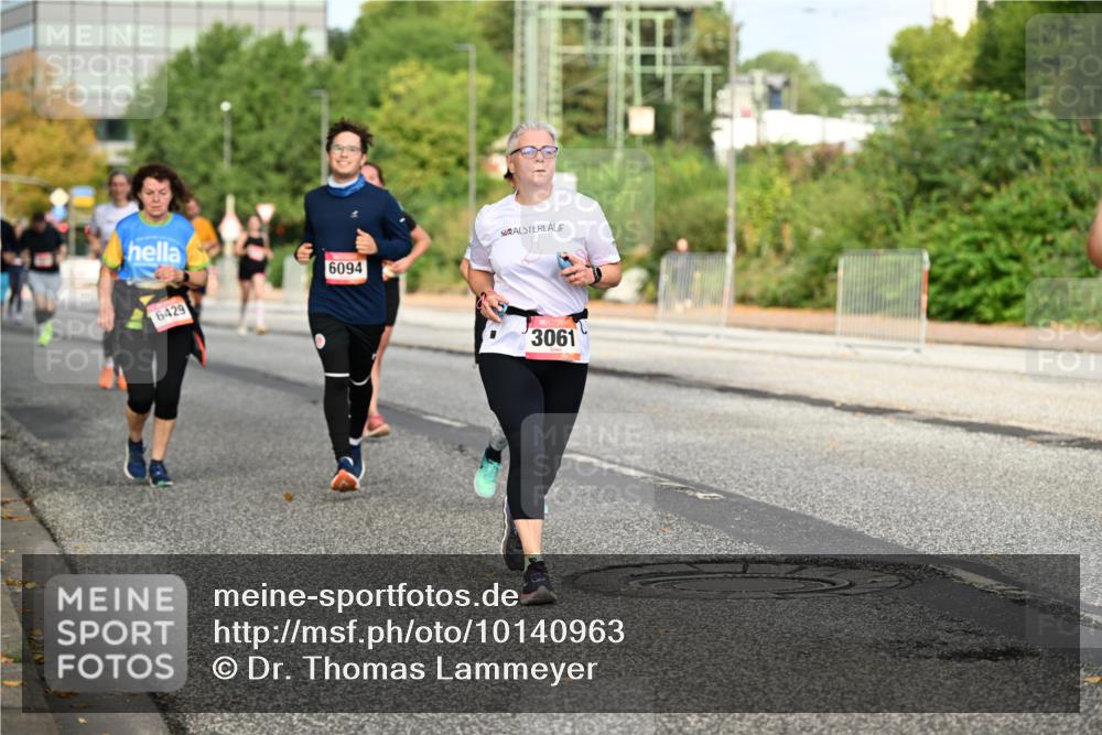 06.09.2026 - CURREX Alsterlauf Dr. Thomas Lammeyer http://msf.ph/oto/10140963 06.09.2026 10:09:22 Laufen 6094, 6429, 3061 meine-sportfotos.de