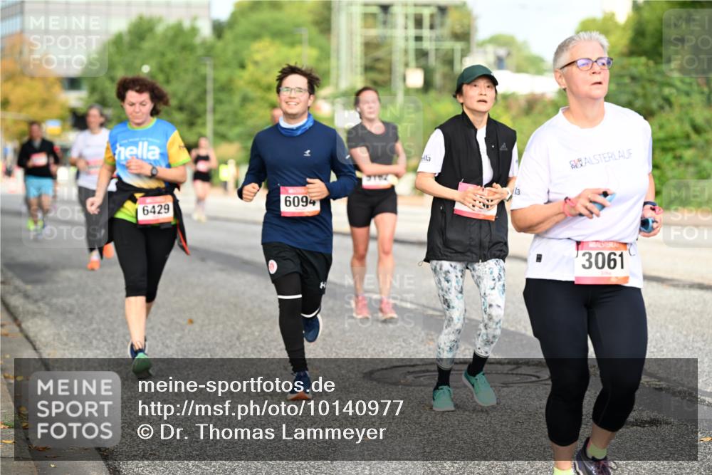 06.09.2026 - CURREX Alsterlauf Dr. Thomas Lammeyer http://msf.ph/oto/10140977 06.09.2026 10:09:23 Laufen 6429, 6094, 3061 meine-sportfotos.de
