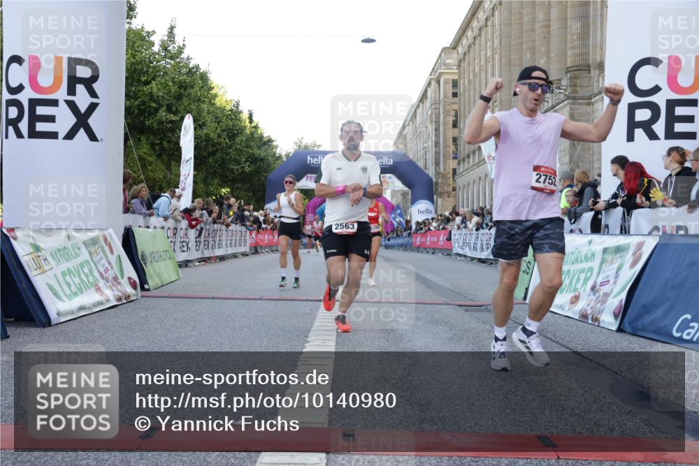 06.09.2026 - CURREX Alsterlauf Yannick Fuchs http://msf.ph/oto/10140980 06.09.2026 09:46:32 Ziel 2563, 2683, 2752, 3132, 3182, 4183, 4619, 4663, 6109, 6224 meine-sportfotos.de