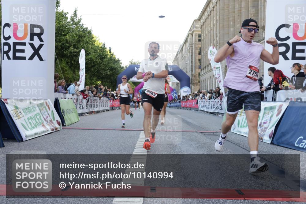 06.09.2026 - CURREX Alsterlauf Yannick Fuchs http://msf.ph/oto/10140994 06.09.2026 09:46:32 Ziel 2563, 2683, 2752, 3132, 3182, 4183, 4619, 4663, 6109, 6224 meine-sportfotos.de