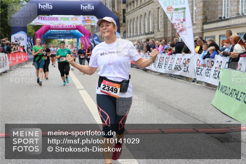 06.09.2026 - CURREX Alsterlauf Strokosch-Dieckow http://msf.ph/oto/10141029 06.09.2026 10:18:33 Ziel 2349, 2656, 2804, 2960, 3052, 3358, 3654, 4107, 4795, 4804, 5921, 8001 meine-sportfotos.de