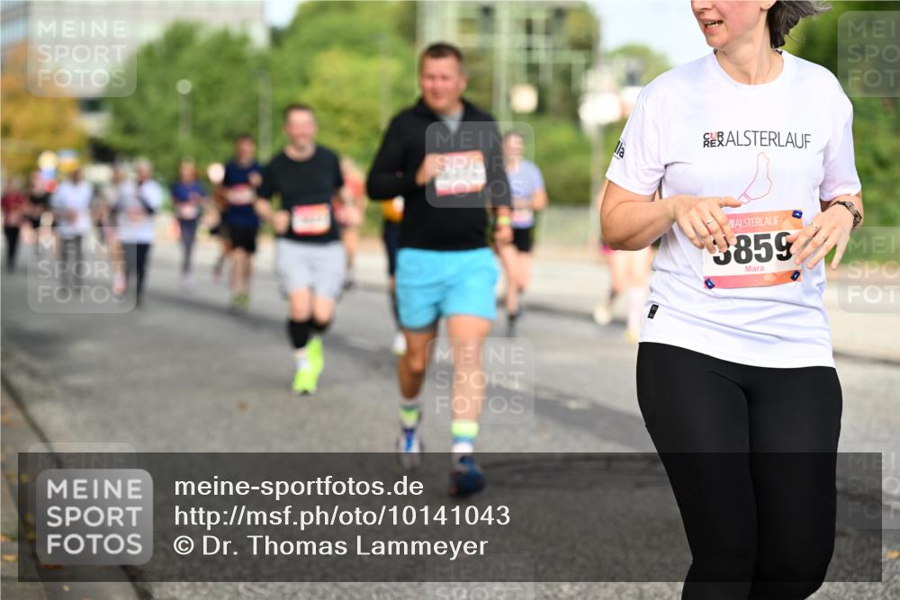 06.09.2026 - CURREX Alsterlauf Dr. Thomas Lammeyer http://msf.ph/oto/10141043 06.09.2026 10:09:30 Laufen 572, 3859 meine-sportfotos.de