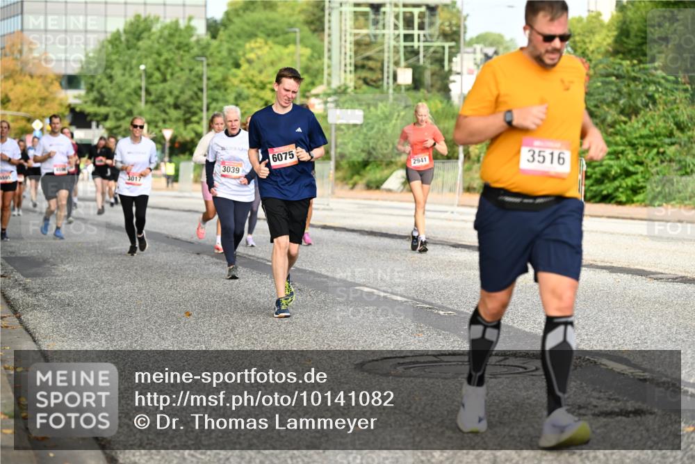 06.09.2026 - CURREX Alsterlauf Dr. Thomas Lammeyer http://msf.ph/oto/10141082 06.09.2026 10:09:34 Laufen 3017, 505, 3039, 6075, 2941, 3516 meine-sportfotos.de