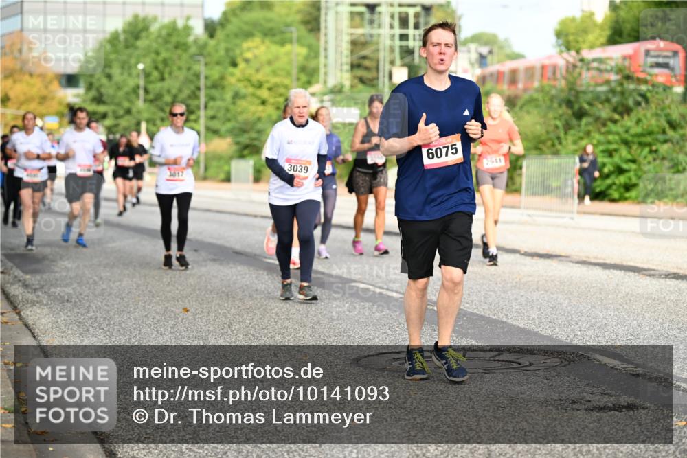 06.09.2026 - CURREX Alsterlauf Dr. Thomas Lammeyer http://msf.ph/oto/10141093 06.09.2026 10:09:36 Laufen 3039, 6075, 2941 meine-sportfotos.de
