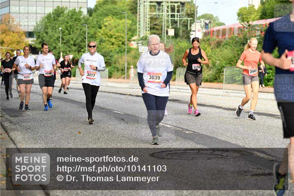 06.09.2026 - CURREX Alsterlauf Dr. Thomas Lammeyer http://msf.ph/oto/10141103 06.09.2026 10:09:37 Laufen 340, 4595, 4596, 3039, 3017, 3558, 2941 meine-sportfotos.de