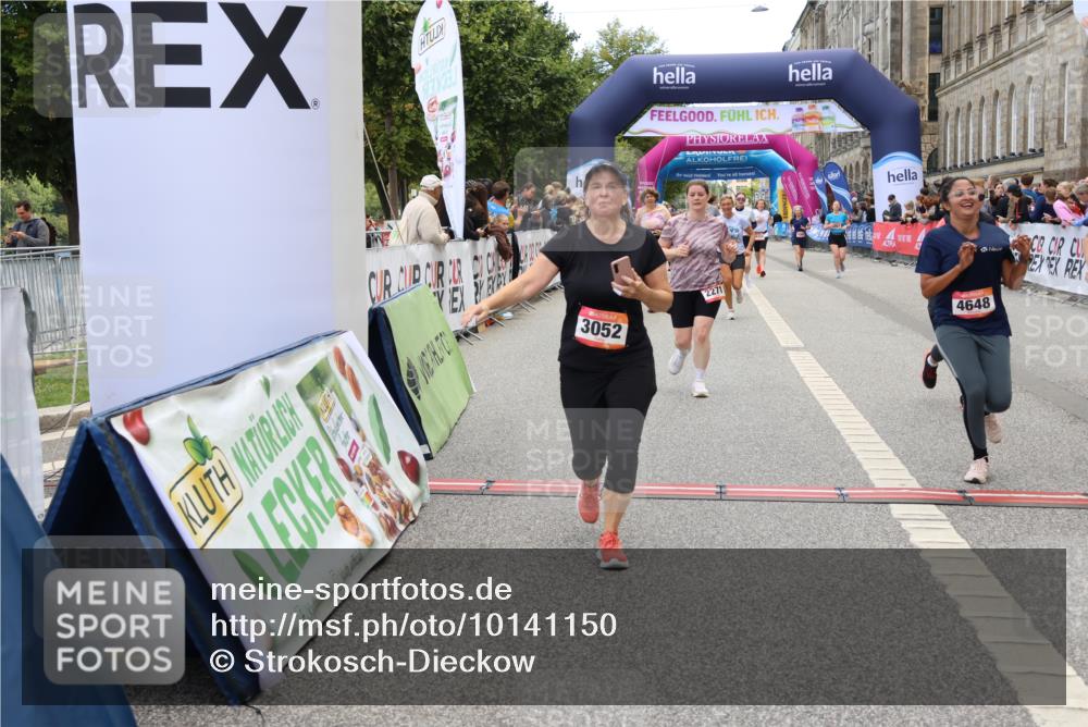 06.09.2026 - CURREX Alsterlauf Strokosch-Dieckow http://msf.ph/oto/10141150 06.09.2026 10:18:39 Ziel 2271, 2287, 2349, 2651, 2656, 2960, 3052, 3421, 3875, 3879, 4648, 5394, 8001 meine-sportfotos.de