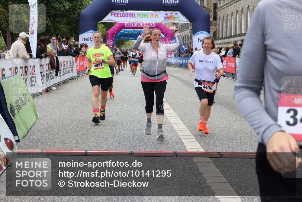 06.09.2026 - CURREX Alsterlauf Strokosch-Dieckow http://msf.ph/oto/10141295 06.09.2026 10:18:47 Ziel 2271, 2287, 2872, 3421, 3875, 3879, 4406, 4560, 4857, 5394, 5489, 6067 meine-sportfotos.de