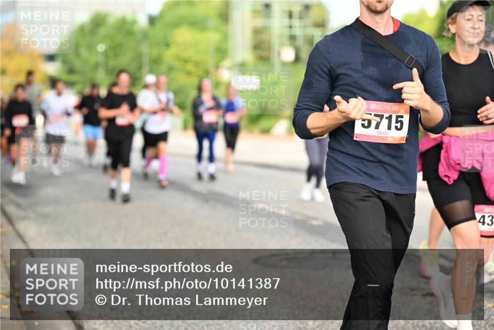 06.09.2026 - CURREX Alsterlauf Dr. Thomas Lammeyer http://msf.ph/oto/10141387 06.09.2026 10:10:10 Laufen 5715, 43 meine-sportfotos.de
