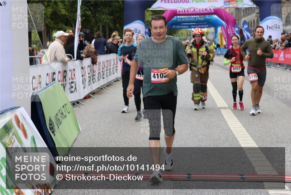 06.09.2026 - CURREX Alsterlauf Strokosch-Dieckow http://msf.ph/oto/10141494 06.09.2026 10:19:09 Ziel 2441, 4102, 5037, 5662, 5752, 5753, 5779, 6305, 8257 meine-sportfotos.de