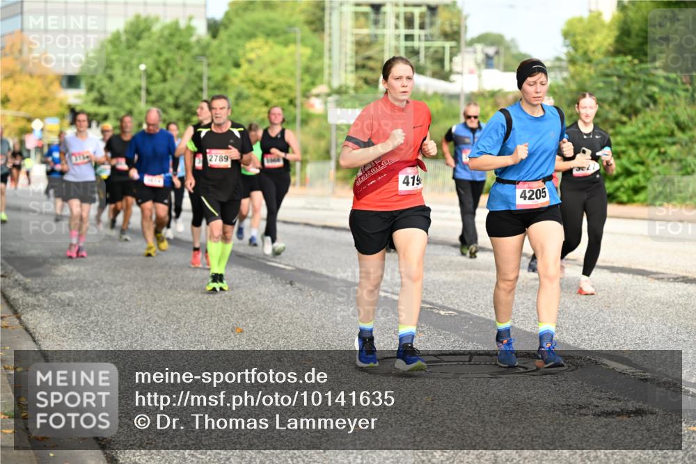 06.09.2026 - CURREX Alsterlauf Dr. Thomas Lammeyer http://msf.ph/oto/10141635 06.09.2026 10:10:39 Laufen 2789, 419, 4205 meine-sportfotos.de