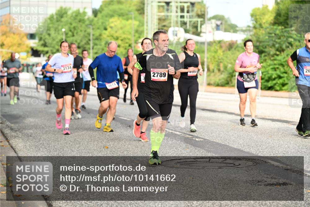 06.09.2026 - CURREX Alsterlauf Dr. Thomas Lammeyer http://msf.ph/oto/10141662 06.09.2026 10:10:42 Laufen 3134, 3614, 2789, 966, 6205, 26 meine-sportfotos.de