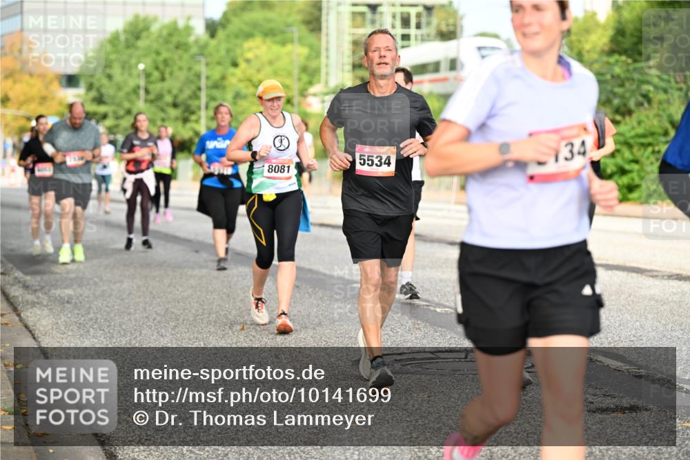 06.09.2026 - CURREX Alsterlauf Dr. Thomas Lammeyer http://msf.ph/oto/10141699 06.09.2026 10:10:46 Laufen 8081, 5534, 134 meine-sportfotos.de