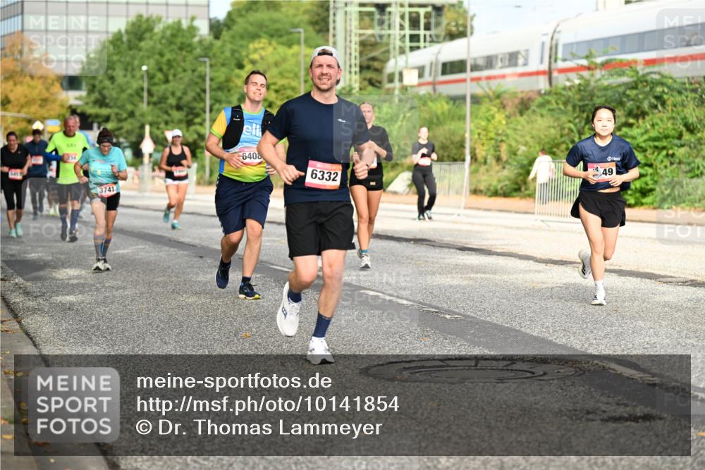 06.09.2026 - CURREX Alsterlauf Dr. Thomas Lammeyer http://msf.ph/oto/10141854 06.09.2026 10:11:02 Laufen 3741, 6408, 6332, 49 meine-sportfotos.de