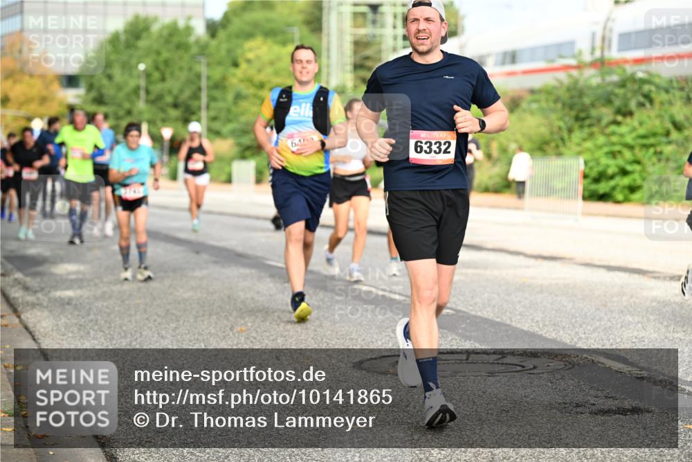 06.09.2026 - CURREX Alsterlauf Dr. Thomas Lammeyer http://msf.ph/oto/10141865 06.09.2026 10:11:03 Laufen 6332 meine-sportfotos.de
