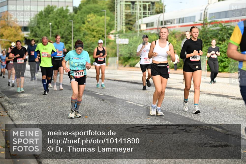 06.09.2026 - CURREX Alsterlauf Dr. Thomas Lammeyer http://msf.ph/oto/10141890 06.09.2026 10:11:06 Laufen 5457, 3234, 4392, 24, 2023, 3741, 2860, 5081, 5078 meine-sportfotos.de