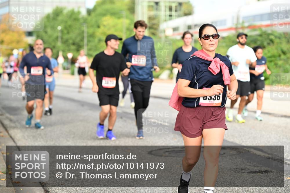 06.09.2026 - CURREX Alsterlauf Dr. Thomas Lammeyer http://msf.ph/oto/10141973 06.09.2026 10:11:14 Laufen  meine-sportfotos.de