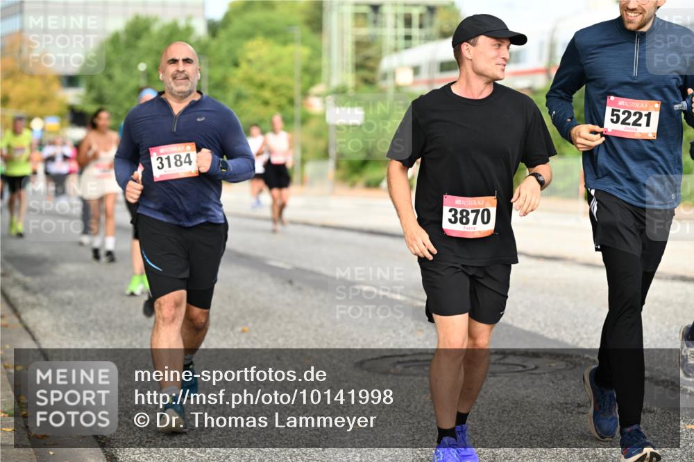06.09.2026 - CURREX Alsterlauf Dr. Thomas Lammeyer http://msf.ph/oto/10141998 06.09.2026 10:11:17 Laufen 3184, 3870, 5221 meine-sportfotos.de