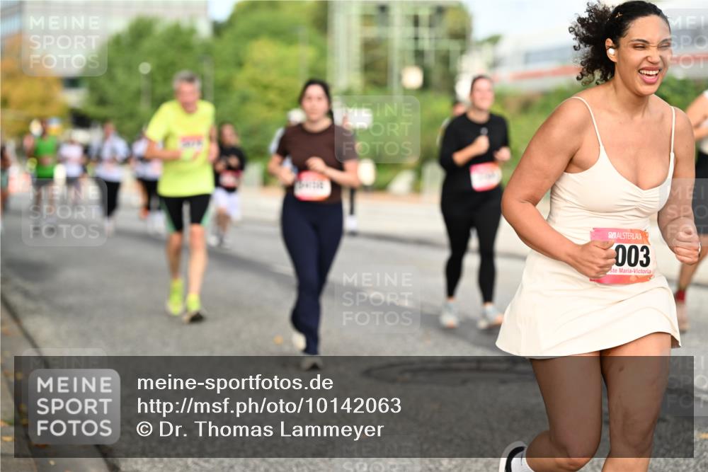 06.09.2026 - CURREX Alsterlauf Dr. Thomas Lammeyer http://msf.ph/oto/10142063 06.09.2026 10:11:23 Laufen 003 meine-sportfotos.de