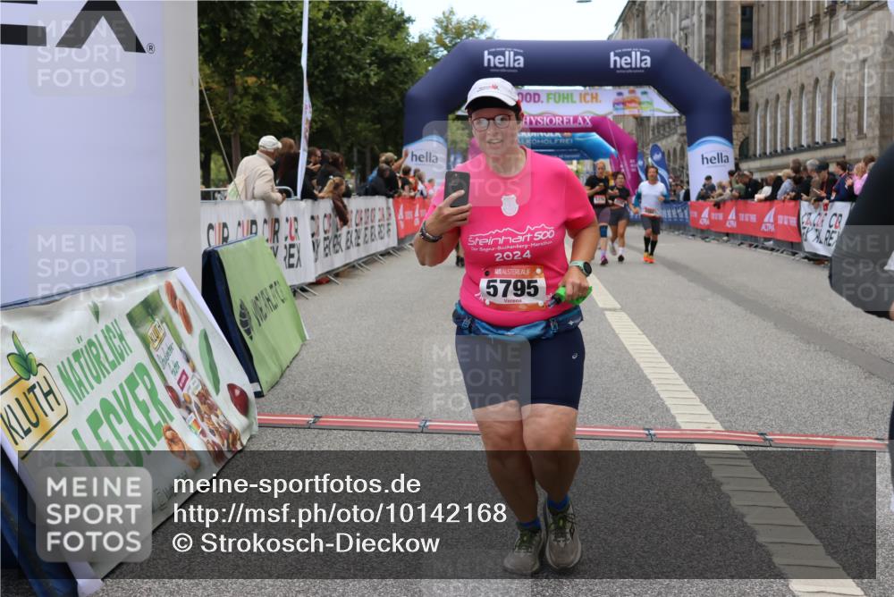06.09.2026 - CURREX Alsterlauf Strokosch-Dieckow http://msf.ph/oto/10142168 06.09.2026 10:19:28 Ziel 2292, 2293, 2819, 3669, 3713, 4665, 5376, 5422, 5426, 5427, 5788, 5795 meine-sportfotos.de