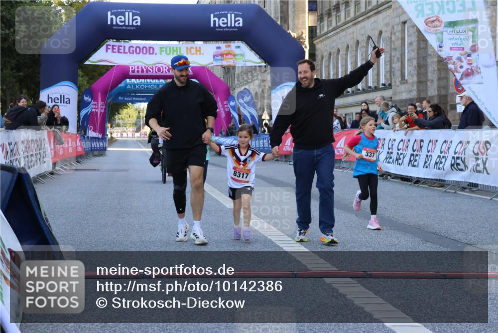06.09.2026 - CURREX Alsterlauf Strokosch-Dieckow http://msf.ph/oto/10142386 06.09.2026 10:56:22 Ziel 271, 337, 450, 8168, 8317 meine-sportfotos.de