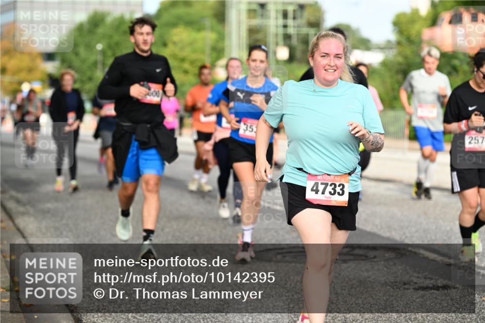 06.09.2026 - CURREX Alsterlauf Dr. Thomas Lammeyer http://msf.ph/oto/10142395 06.09.2026 10:11:57 Laufen 600, 35, 4733, 257 meine-sportfotos.de