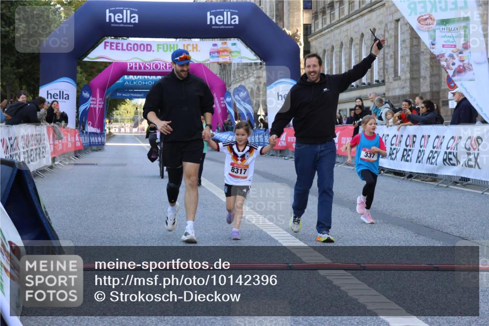 06.09.2026 - CURREX Alsterlauf Strokosch-Dieckow http://msf.ph/oto/10142396 06.09.2026 10:56:22 Ziel 271, 337, 450, 8168, 8317 meine-sportfotos.de