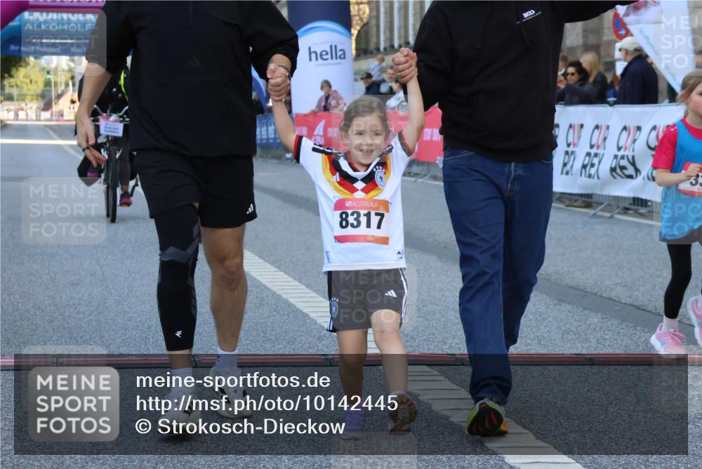 06.09.2026 - CURREX Alsterlauf Strokosch-Dieckow http://msf.ph/oto/10142445 06.09.2026 10:56:24 Ziel 271, 319, 337, 8168, 8317 meine-sportfotos.de