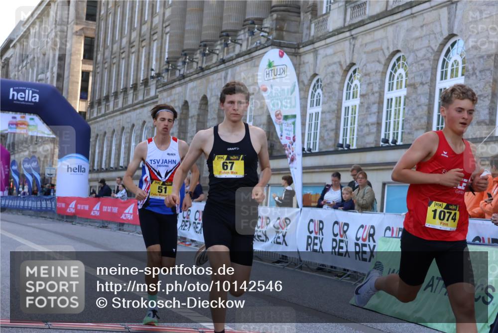 06.09.2026 - CURREX Alsterlauf Strokosch-Dieckow http://msf.ph/oto/10142546 06.09.2026 11:04:19 Ziel 51, 53, 59, 67, 69, 72, 77, 83, 85, 88, 1074 meine-sportfotos.de