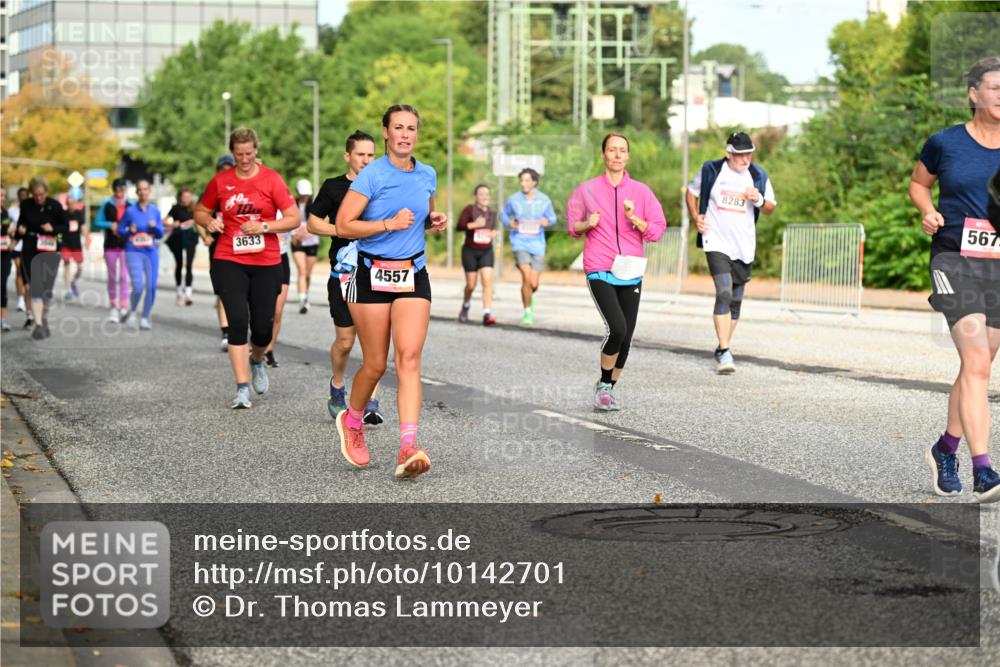 06.09.2026 - CURREX Alsterlauf Dr. Thomas Lammeyer http://msf.ph/oto/10142701 06.09.2026 10:12:29 Laufen 3633, 4557, 8283, 567 meine-sportfotos.de
