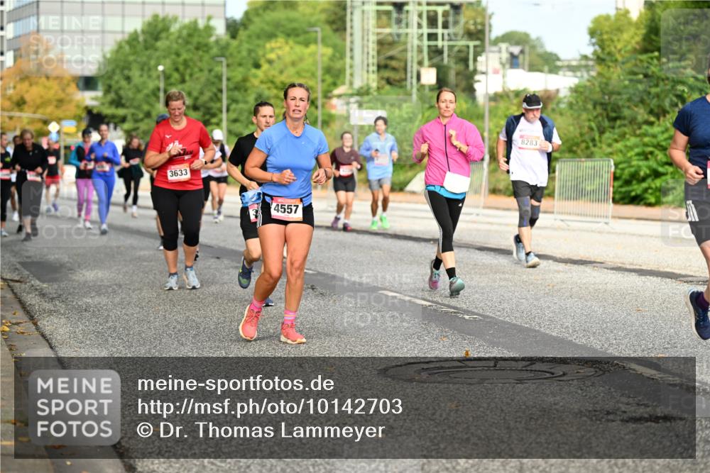 06.09.2026 - CURREX Alsterlauf Dr. Thomas Lammeyer http://msf.ph/oto/10142703 06.09.2026 10:12:30 Laufen 3633, 4557, 8283 meine-sportfotos.de