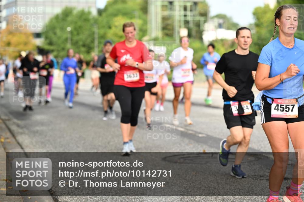 06.09.2026 - CURREX Alsterlauf Dr. Thomas Lammeyer http://msf.ph/oto/10142731 06.09.2026 10:12:32 Laufen 3633, 324, 4557 meine-sportfotos.de