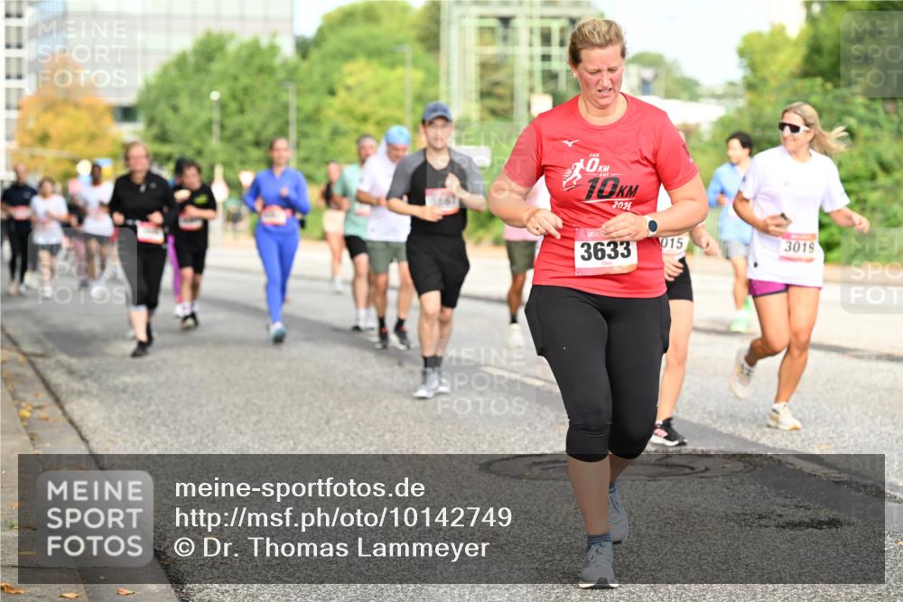 06.09.2026 - CURREX Alsterlauf Dr. Thomas Lammeyer http://msf.ph/oto/10142749 06.09.2026 10:12:34 Laufen 19, 2026, 3633, 015, 3019 meine-sportfotos.de