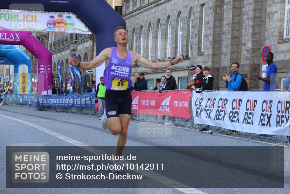 06.09.2026 - CURREX Alsterlauf Strokosch-Dieckow http://msf.ph/oto/10142911 06.09.2026 11:15:28 Ziel 83, 88, 89 meine-sportfotos.de