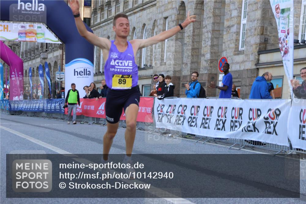 06.09.2026 - CURREX Alsterlauf Strokosch-Dieckow http://msf.ph/oto/10142940 06.09.2026 11:15:28 Ziel 83, 88, 89 meine-sportfotos.de