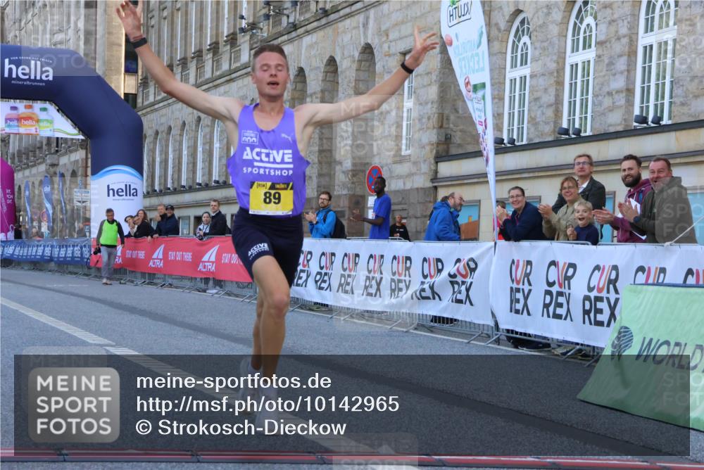 06.09.2026 - CURREX Alsterlauf Strokosch-Dieckow http://msf.ph/oto/10142965 06.09.2026 11:15:28 Ziel 83, 88, 89 meine-sportfotos.de