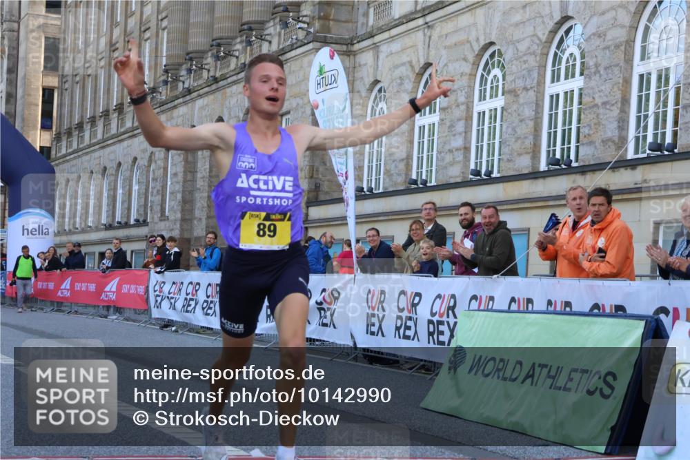 06.09.2026 - CURREX Alsterlauf Strokosch-Dieckow http://msf.ph/oto/10142990 06.09.2026 11:15:29 Ziel 83, 88, 89 meine-sportfotos.de