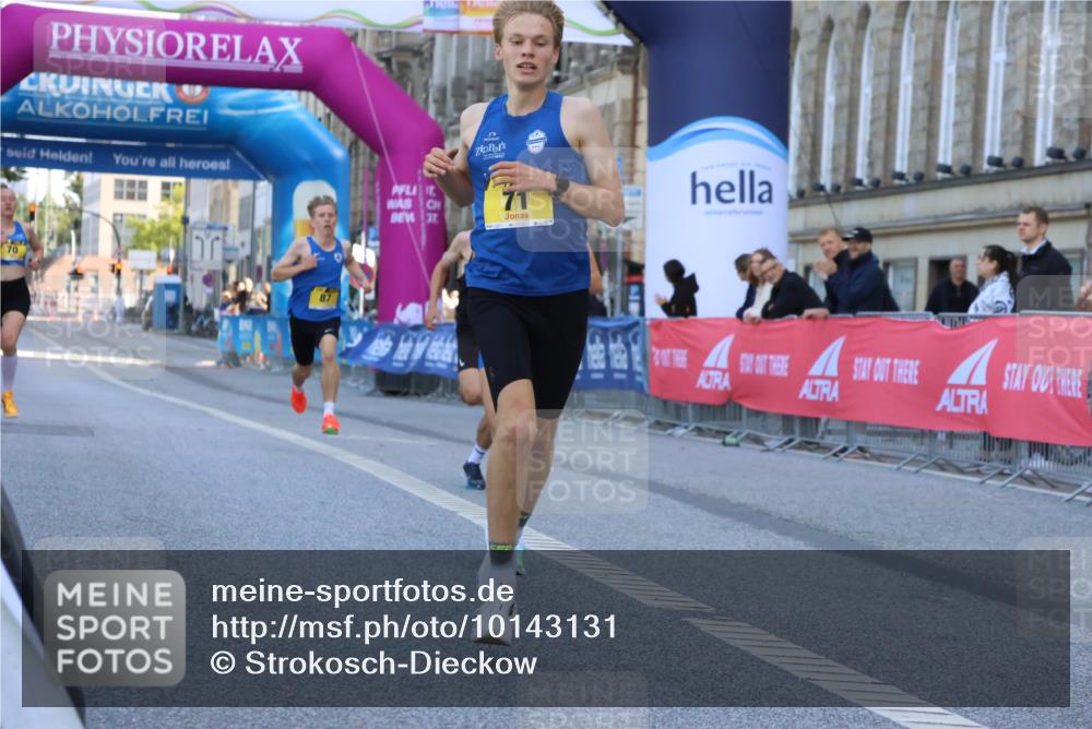06.09.2026 - CURREX Alsterlauf Strokosch-Dieckow http://msf.ph/oto/10143131 06.09.2026 11:16:16 Ziel 62, 63, 71, 78, 80, 86, 87 meine-sportfotos.de