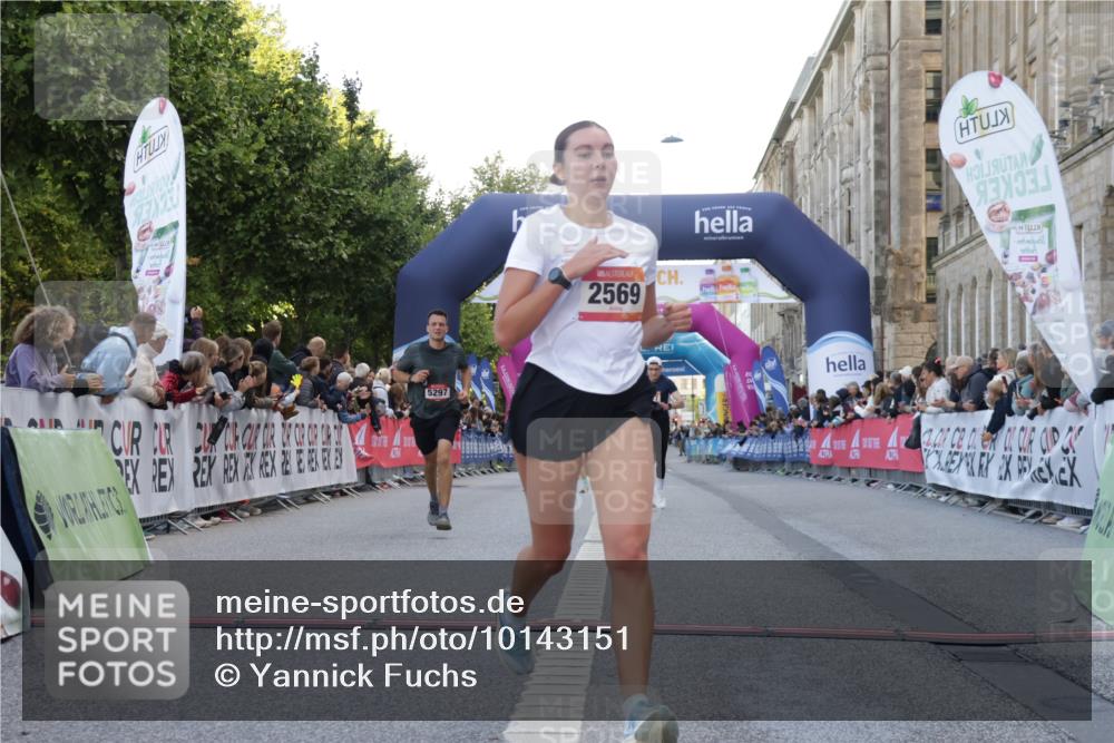 06.09.2026 - CURREX Alsterlauf Yannick Fuchs http://msf.ph/oto/10143151 06.09.2026 09:47:07 Ziel 2210, 2569, 2605, 4460, 5297, 5705, 5877, 6150, 8104, 8125 meine-sportfotos.de