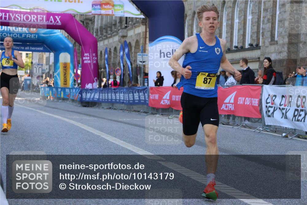 06.09.2026 - CURREX Alsterlauf Strokosch-Dieckow http://msf.ph/oto/10143179 06.09.2026 11:16:19 Ziel 62, 63, 70, 71, 78, 86, 87 meine-sportfotos.de