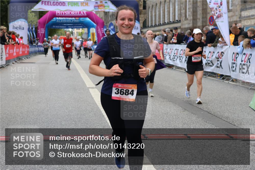 06.09.2026 - CURREX Alsterlauf Strokosch-Dieckow http://msf.ph/oto/10143220 06.09.2026 10:19:49 Ziel 3359, 3621, 3642, 3684, 5172, 5281 meine-sportfotos.de