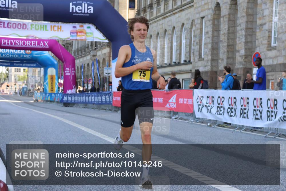 06.09.2026 - CURREX Alsterlauf Strokosch-Dieckow http://msf.ph/oto/10143246 06.09.2026 11:16:30 Ziel 70, 75 meine-sportfotos.de