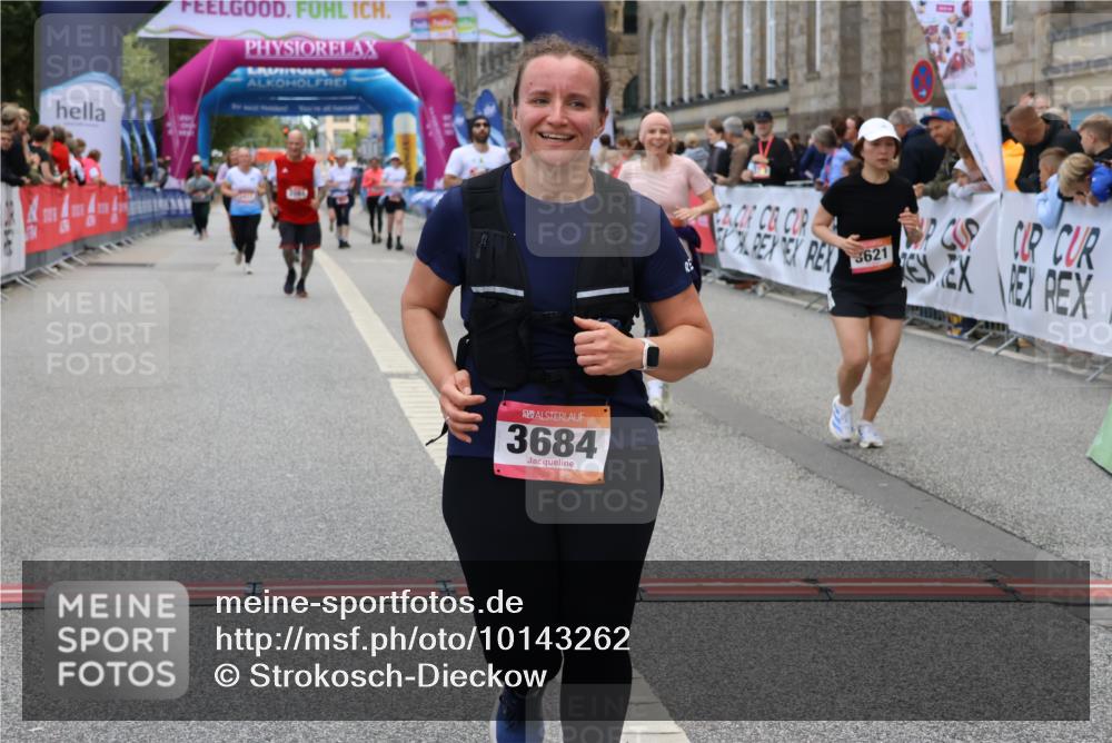 06.09.2026 - CURREX Alsterlauf Strokosch-Dieckow http://msf.ph/oto/10143262 06.09.2026 10:19:49 Ziel 3359, 3621, 3642, 3684, 5172, 5281 meine-sportfotos.de