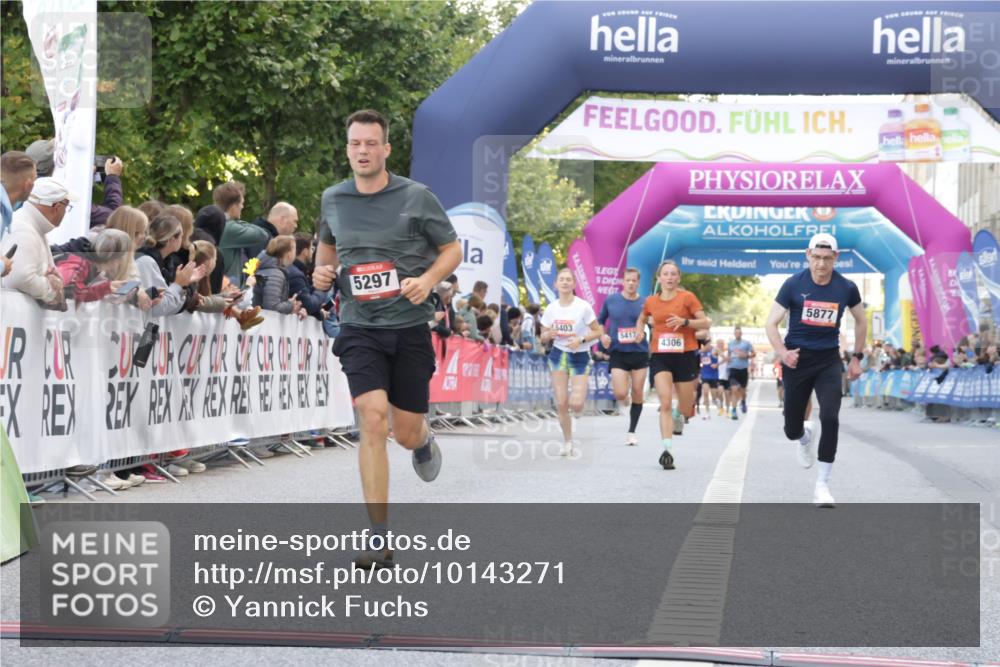 06.09.2026 - CURREX Alsterlauf Yannick Fuchs http://msf.ph/oto/10143271 06.09.2026 09:47:08 Ziel 2210, 2569, 2605, 4306, 5297, 5705, 5877, 6150, 8104, 8125 meine-sportfotos.de