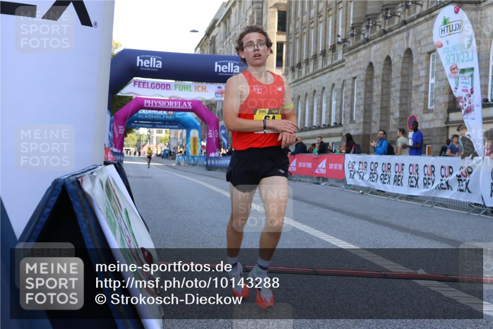 06.09.2026 - CURREX Alsterlauf Strokosch-Dieckow http://msf.ph/oto/10143288 06.09.2026 11:16:39 Ziel 64 meine-sportfotos.de