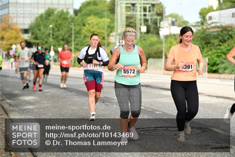 06.09.2026 - CURREX Alsterlauf Dr. Thomas Lammeyer http://msf.ph/oto/10143469 06.09.2026 10:14:07 Laufen 2157, 391, 5572 meine-sportfotos.de