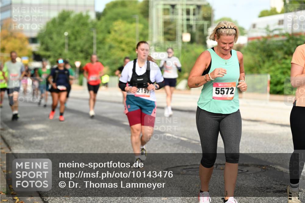 06.09.2026 - CURREX Alsterlauf Dr. Thomas Lammeyer http://msf.ph/oto/10143476 06.09.2026 10:14:08 Laufen 2157, 5572 meine-sportfotos.de