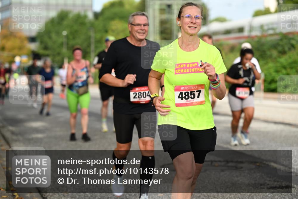 06.09.2026 - CURREX Alsterlauf Dr. Thomas Lammeyer http://msf.ph/oto/10143578 06.09.2026 10:14:19 Laufen 2804, 4857 meine-sportfotos.de